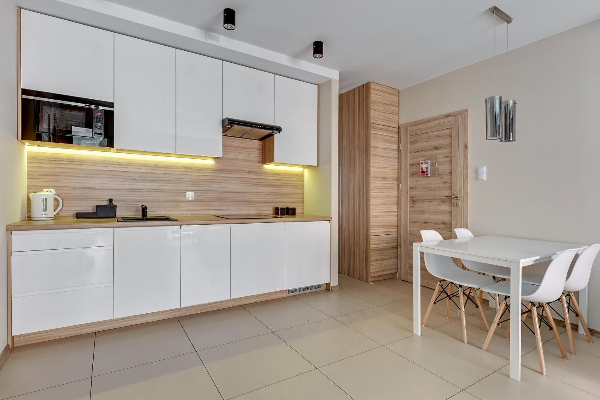 Aura Island Riverside By Downtown Apartments Гданськ Номер фото